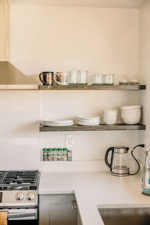 Minimalist style, with everything you’ll need.