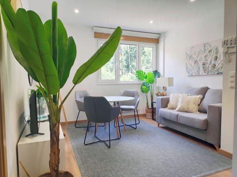 Family Apartment, 2 Bedrooms | Living area | TV