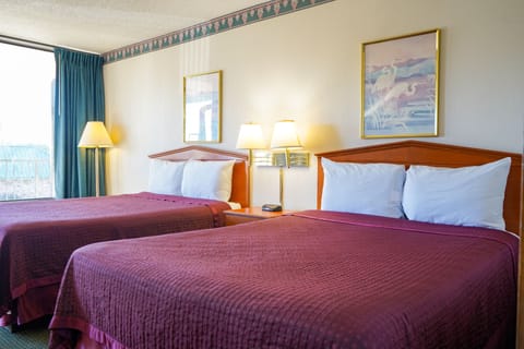 Double Room 2 Double Beds Non-Smoking | Desk, soundproofing, iron/ironing board, free WiFi