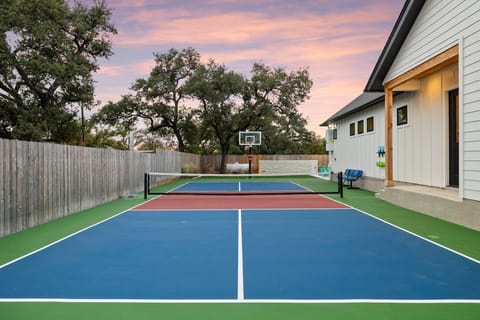 Sport court