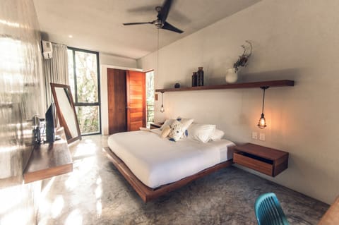 Comfort Studio | In-room safe, laptop workspace, WiFi (free), bed sheets