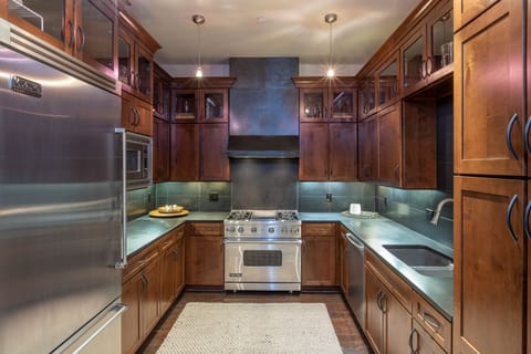 Fully stocked chef's kitchen with Viking stainless steel appliances