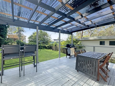 Deck/BBQ Area