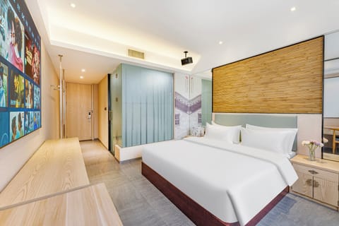Superior Double Room, 1 King Bed, City View | Desk, laptop workspace, free WiFi