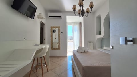 Superior Room, Garden View | Balcony