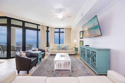 The Oasis 2708, Orange Beach, Alabama, beach front, 3 bedroom condominium on the 27th floor