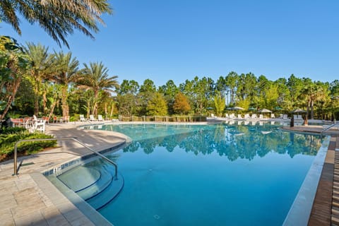 Enjoy the Florida sun with good dips in the pool and loungers.