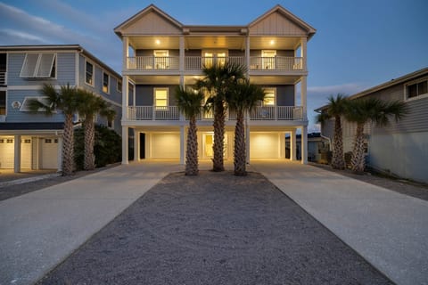 Front Evening View(2)