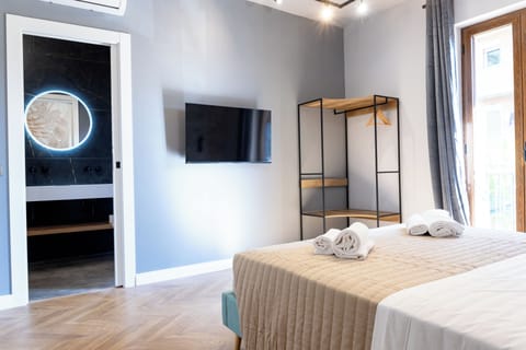 Superior Apartment | Minibar, blackout drapes, soundproofing, free WiFi