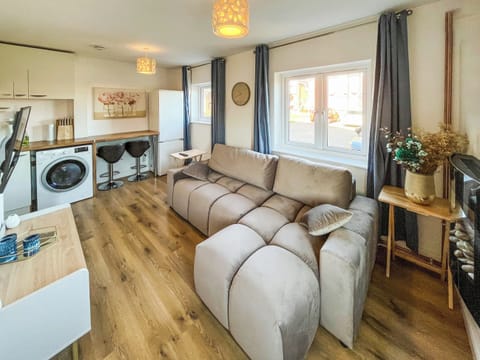 Open plan living space | Julius-Den, Grantham