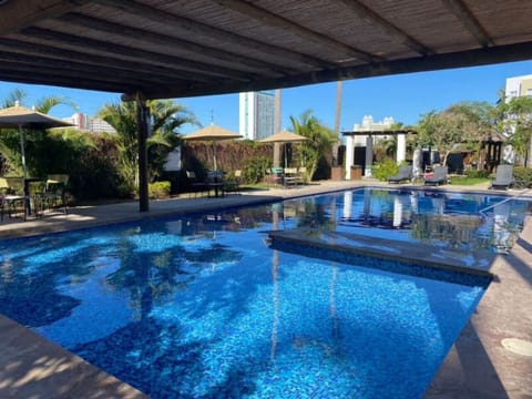 piscina del complejo