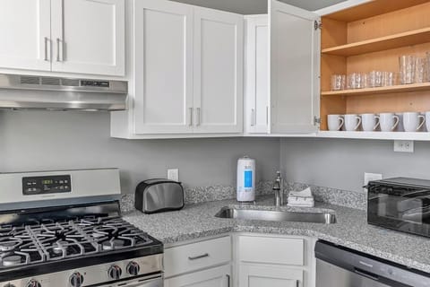 Living Room / dining Room / Fully stocked kitchen