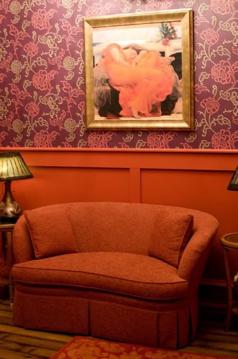 32-inch flat-screen TV with satellite channels, TV