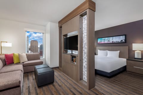 Premium bedding, down comforters, desk, laptop workspace