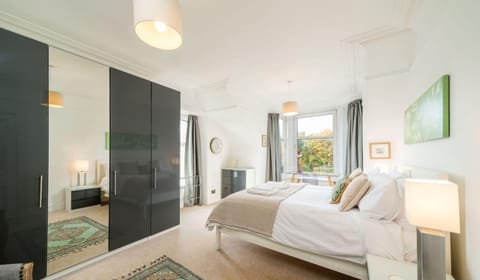 House | 5 bedrooms