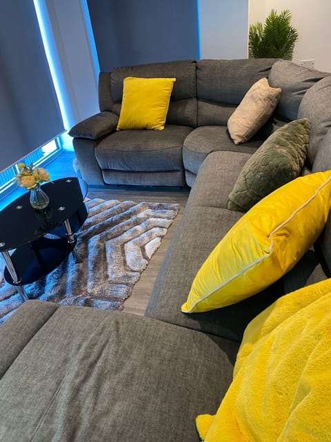 Apartment | Living area