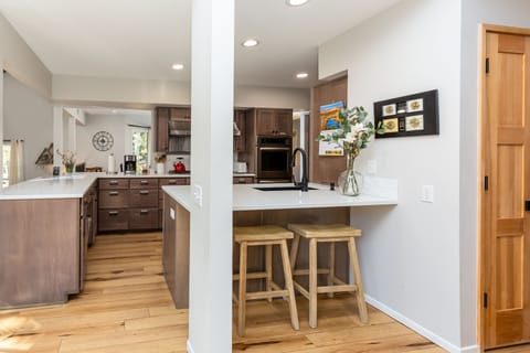 Kitchen - Main Level