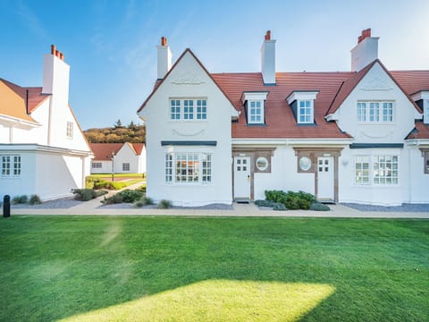 Exterior | Royal Dornoch - Lands of Turnberry Cottage, Turnberry