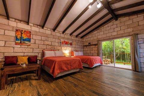3 bedrooms, WiFi (free)