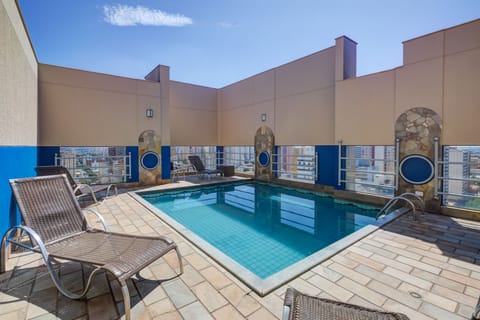 Rooftop pool