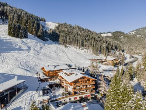 Holiday Home Exterior [winter]