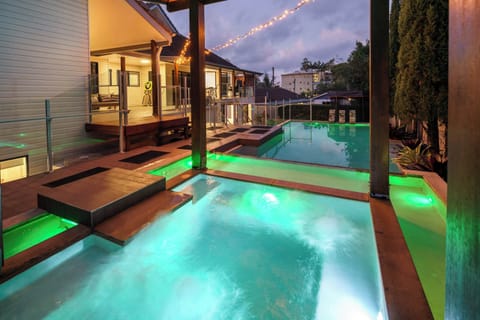 Spacious coastal retreat perfect for large group getaways