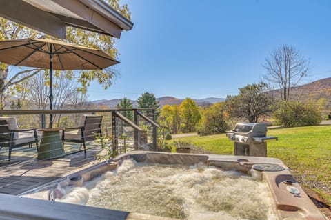 Windham Vacation Rental | 2BR | 1BA | 960 Sq Ft | Steps Required