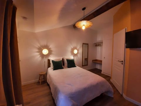 Comfort Room, Garden View | Blackout drapes, soundproofing, free WiFi