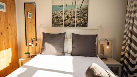 Apartment, 1 Bedroom, Smoking, Patio | Interior