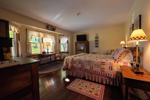 Standard Room | Individually decorated, individually furnished, free WiFi