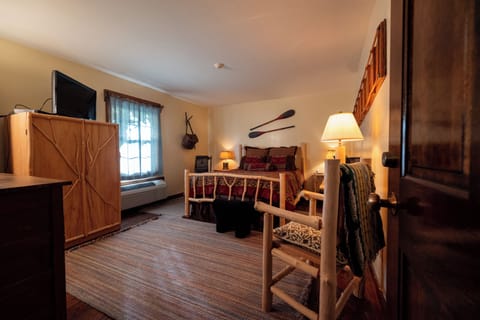 Standard Room, 1 Queen Bed | Individually decorated, individually furnished, free WiFi