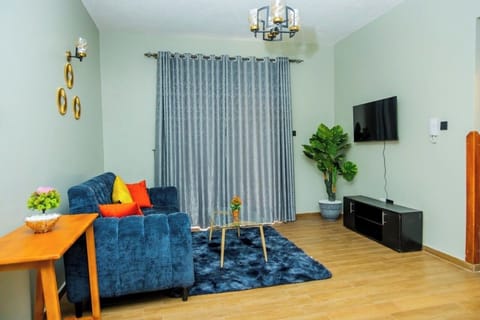 Family Apartment, Balcony, Hill View | Living area