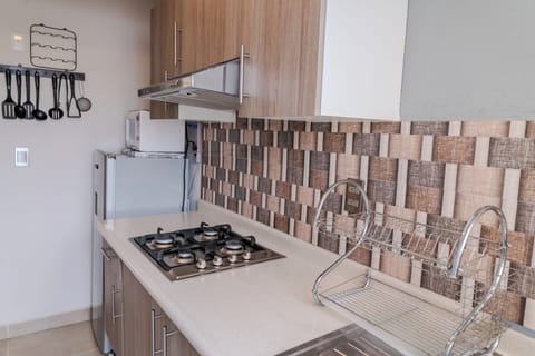 Deluxe House, Patio | Private kitchen