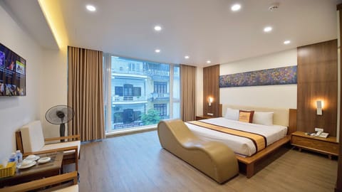 Luxury Room, City View | Iron/ironing board, free WiFi