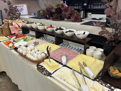 Free daily local cuisine breakfast