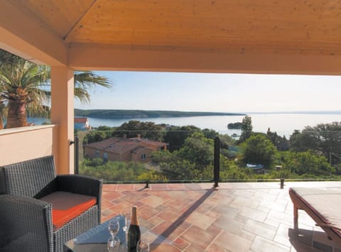 House (Holiday Home Boni) | Terrace/patio