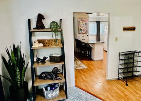 Open entry to Kitchen