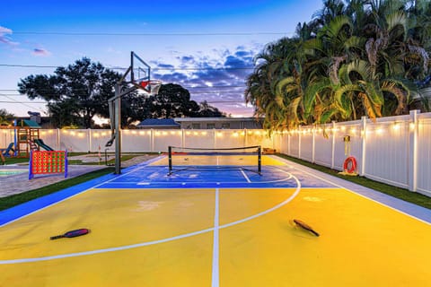 Sport court