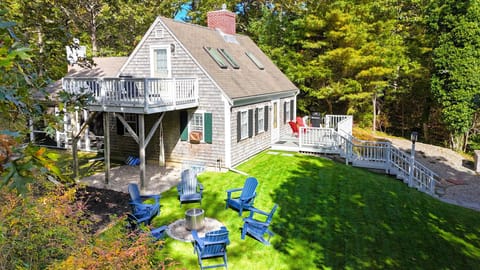Aerial view of front of property & fire pit