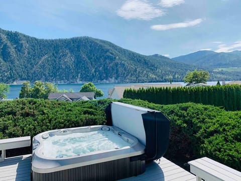 Breathtaking water views from the deck