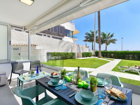 Table, Furniture, Tableware, Property, Plant, Window, Chair, Building, Shade, Flowerpot