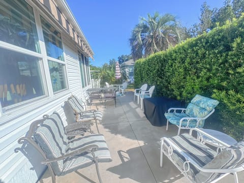 Spacious Private outdoor seating
