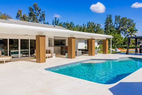 Jump in, the water's perfect! 🌞🏊‍♀️ Whether you're soaking up the sun or enjoying a heated dip under the stars, our pool is your perfect retreat.