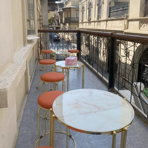 Classic Shared Dormitory, Balcony | Living area