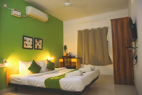Deluxe Room | Free WiFi, bed sheets