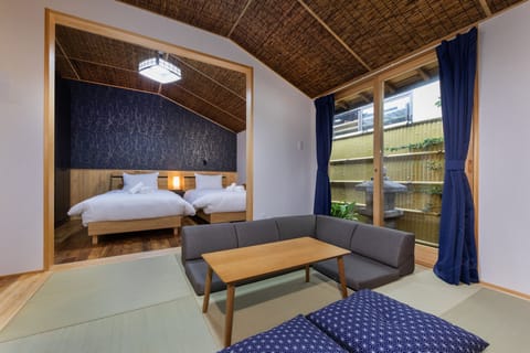 City House | 1 bedroom, blackout drapes, iron/ironing board, free WiFi
