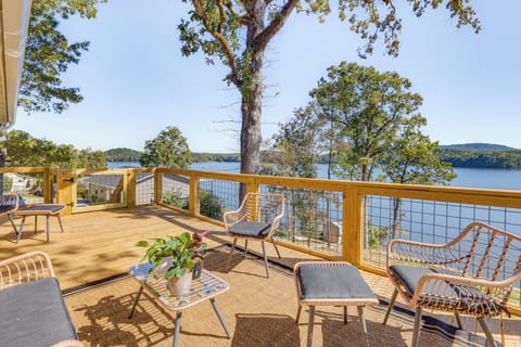 Shelby Vacation Rental | 3BR | 2BA | 1,930 Sq Ft | Step-Free Entry
