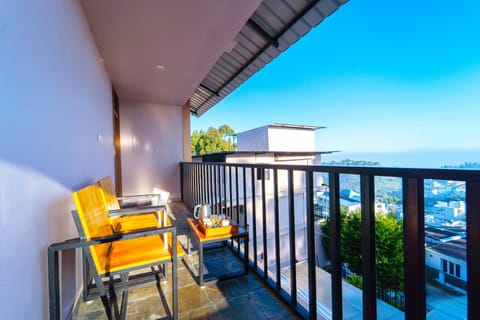 Premium Room, Balcony, Valley View | Balcony