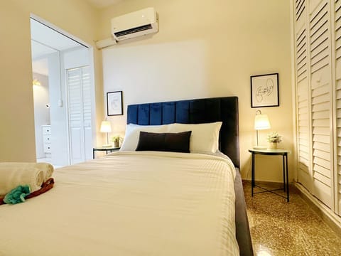Basic Apartment, Patio | 1 bedroom, iron/ironing board, free WiFi, bed sheets