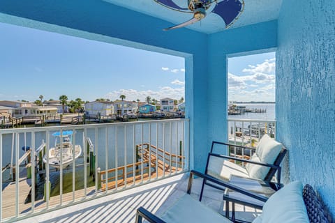 Jensen Beach Vacation Rental | 4BR | 3BA | 1,892 Sq Ft | 5 Steps Required